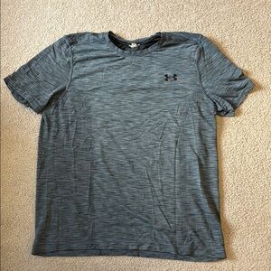 Under Armour Men's Heathered Black Tee